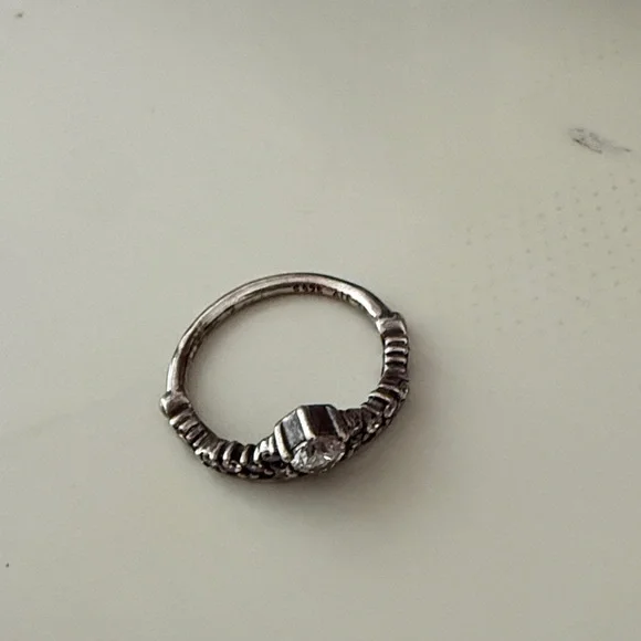 Pandora Silver Ring with Clear Crystal - Picture 3 of 3